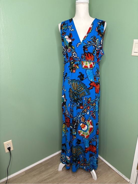 Philosophy Dresses & Skirts - Philosophy Bright Blue Floral V-Neck Maxi Dress